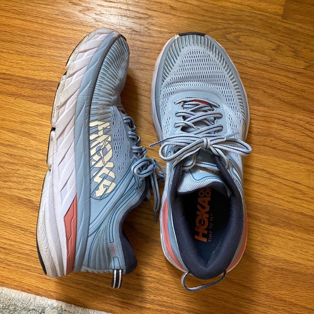 Hokas bondi